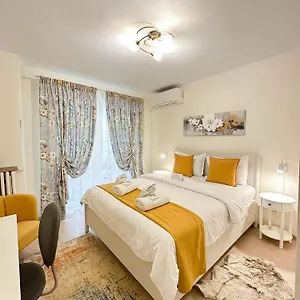 Sunrise Center Appartamento